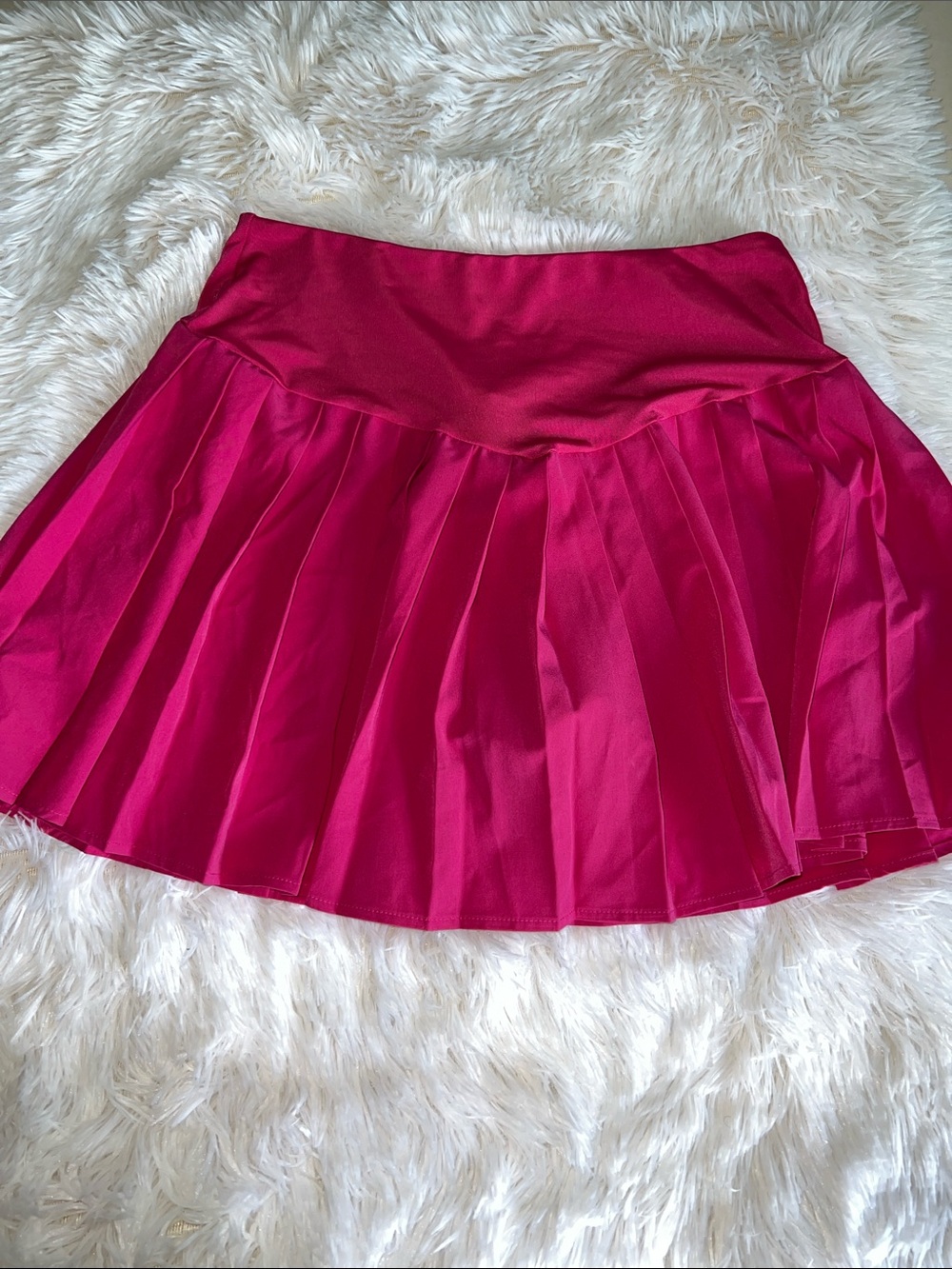 Forever 21 Hot Pink Pleated Skater Skirt
